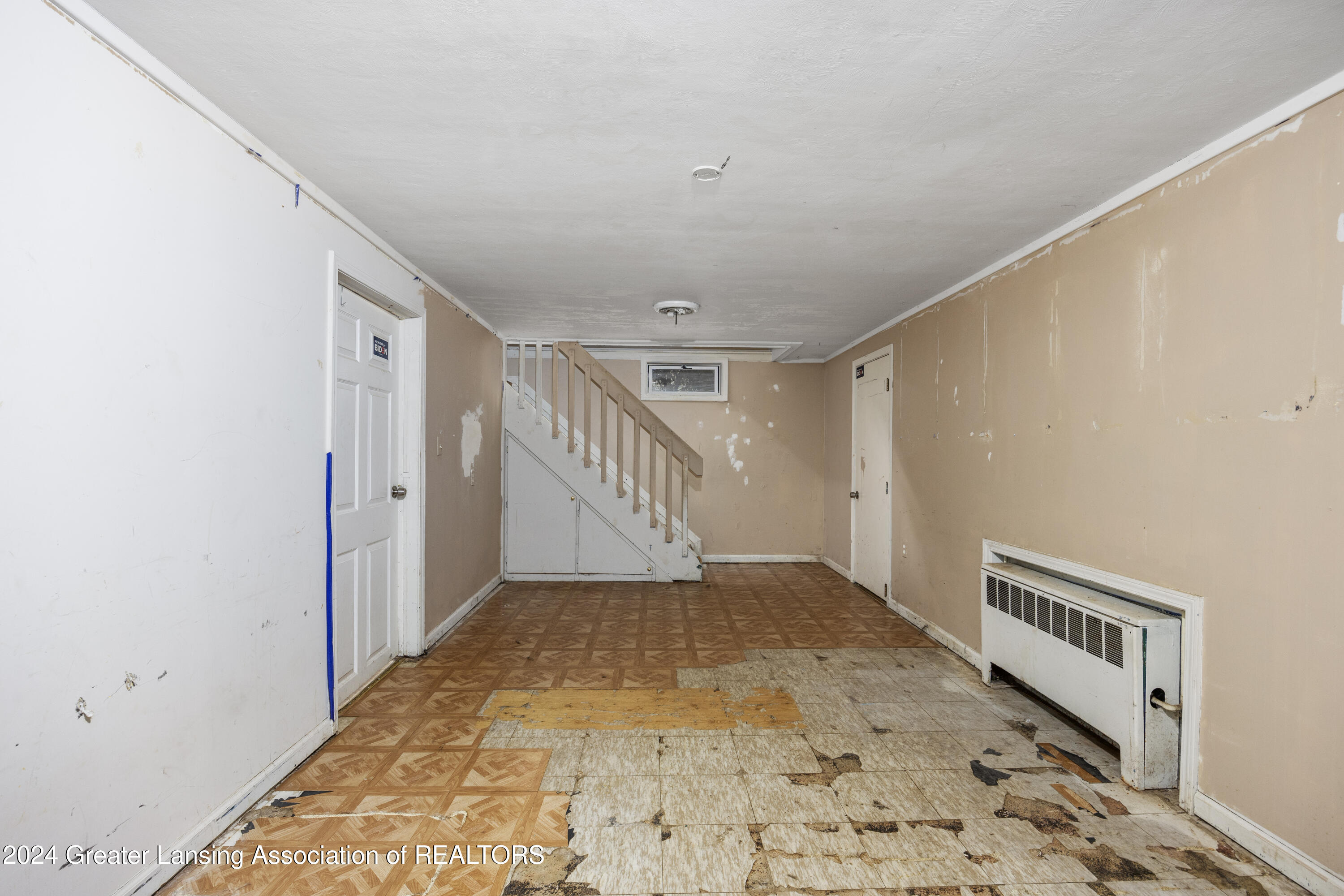 2506 Chatham Road Lansing, MI 48910 - Photo 19 of 20 IMG_1016