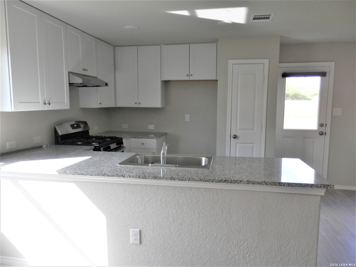 570 Blue Stem Road New Braunfels, TX 78130 - Photo 7 of 20