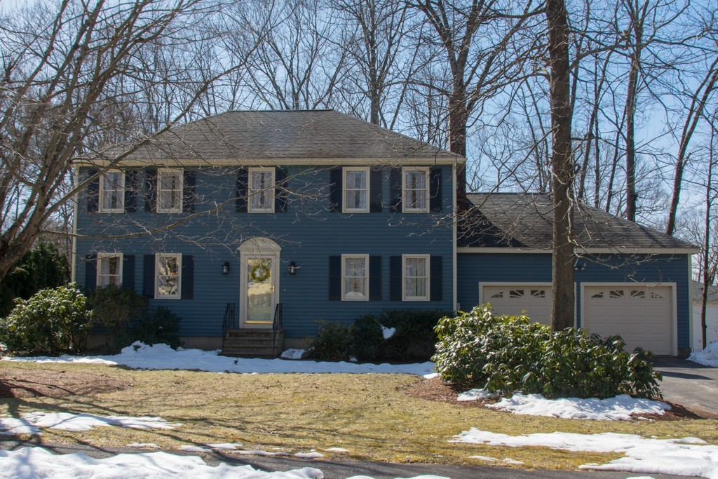 35 Acorn Road Northbridge, MA 01588 - Photo 1 of 23 a front view of house with yard and trees around