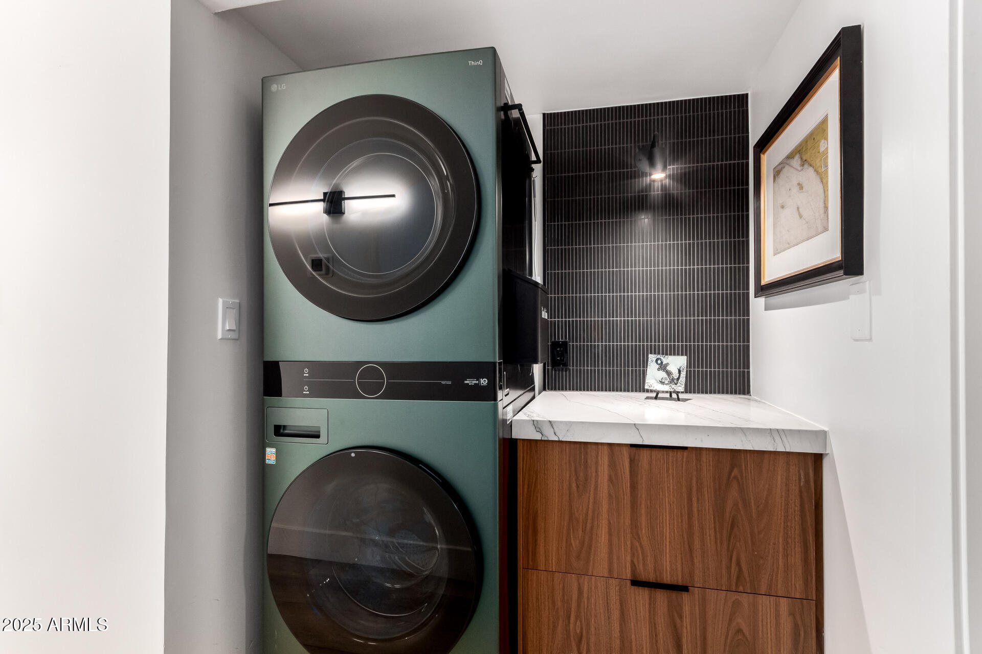 5724 North Scottsdale Road Paradise Valley, AZ 85253 - Photo 12 of 32 washer and dryer