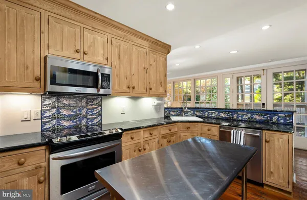 $3,995,000 | 69 Henlopen Avenue, Rehoboth Beach, DE 19971