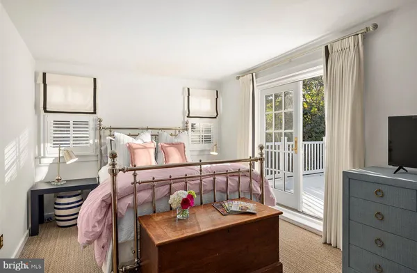 $3,995,000 | 69 Henlopen Avenue, Rehoboth Beach, DE 19971