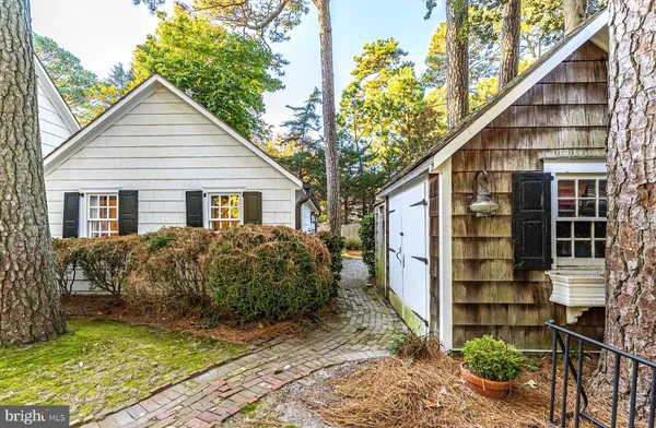 $3,995,000 | 69 Henlopen Avenue, Rehoboth Beach, DE 19971