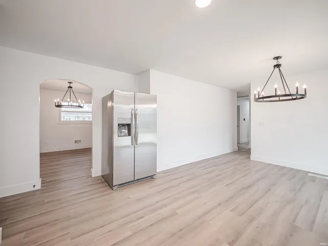 $229,900 | 3900 East Diamond Avenue, Evansville, IN 47715