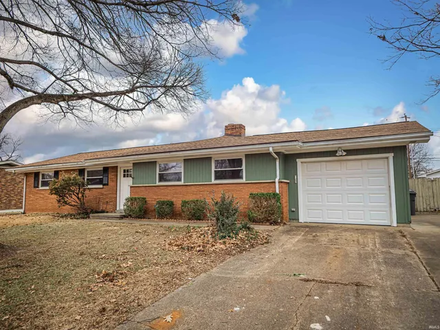 $229,900 | 3900 East Diamond Avenue, Evansville, IN 47715