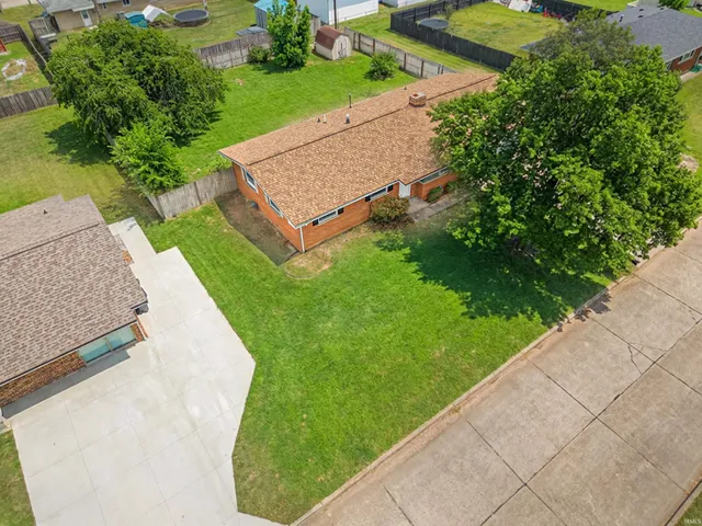 $229,900 | 3900 East Diamond Avenue, Evansville, IN 47715