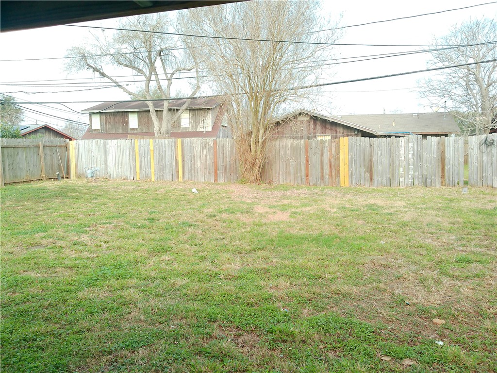 2017 Mandy Lane Corpus Christi, TX 78412 - Photo 15 of 16