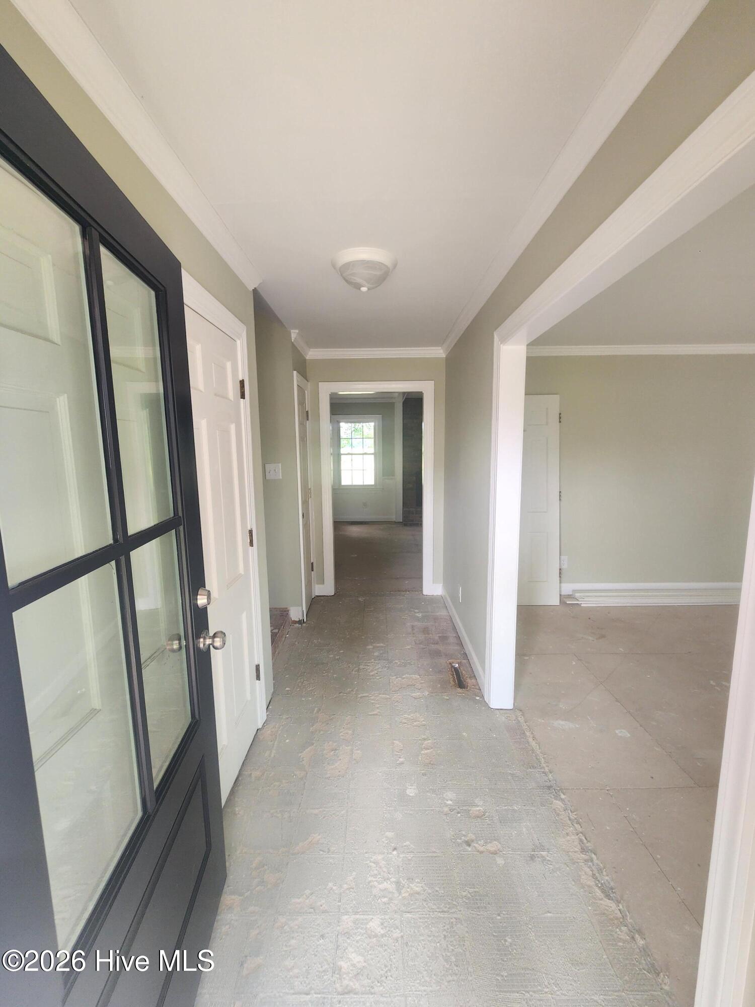 4338 Grifton Hugo Road Grifton, NC 28530 - Photo 39 of 55 Foyer/Front Door Entrance