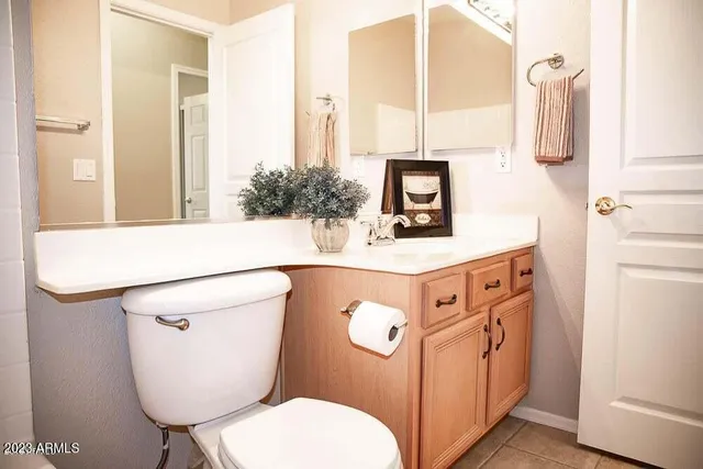 a window in an empty room with a window