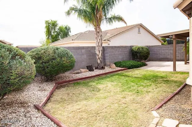 a view of a house with a outdoor space