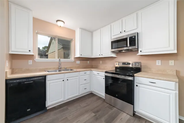 $1,800 | 14250 Laffite Drive, Cypress, TX 77429