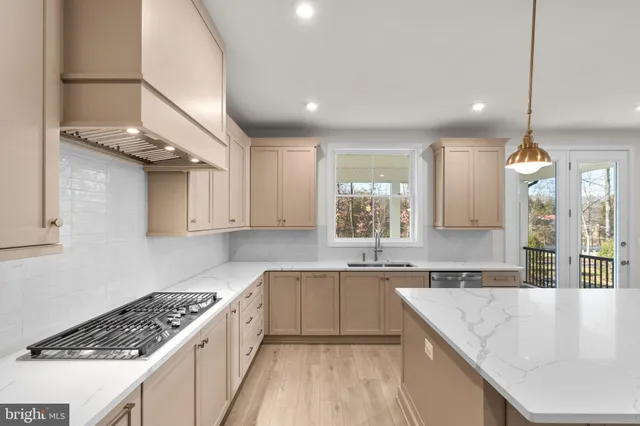 $1,325,815 | 41934 Night Nurse Circle, Unit HOMESITE 3532, Brambleton, VA 20148