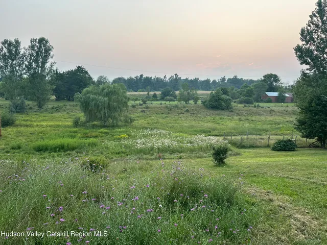 $579,000 | 861 Snydertown Road, Craryville, NY 12521