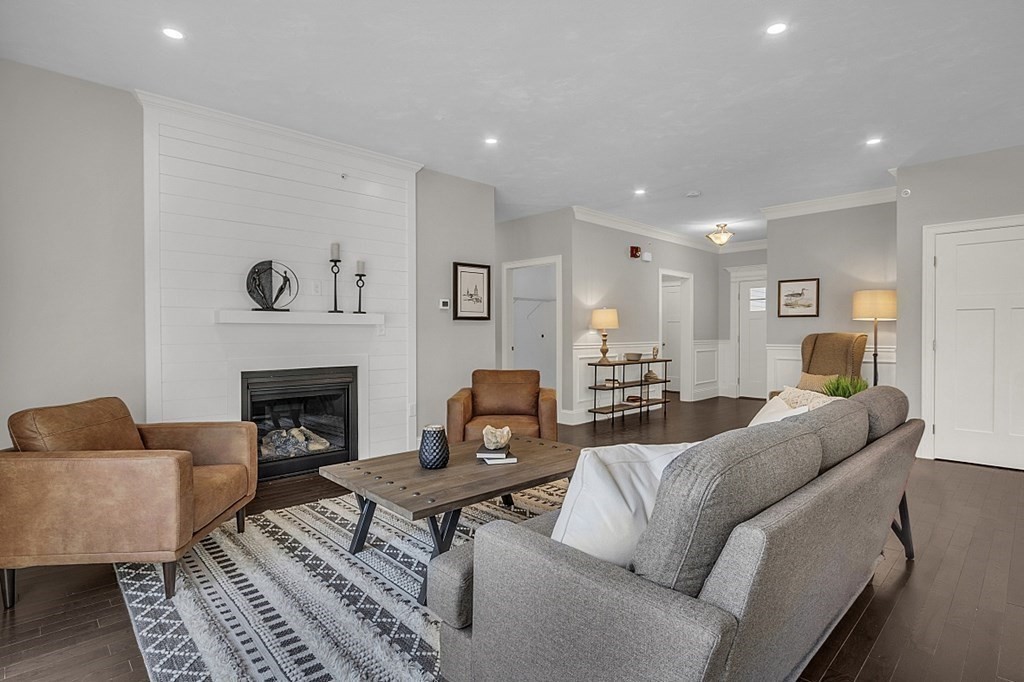 15 Shoemaker Lane, Unit 7 Upton, MA 01568 - Photo 11 of 28