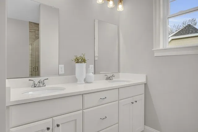 $739,900 | 15 Shoemaker Lane, Unit 7, Upton, MA 01568