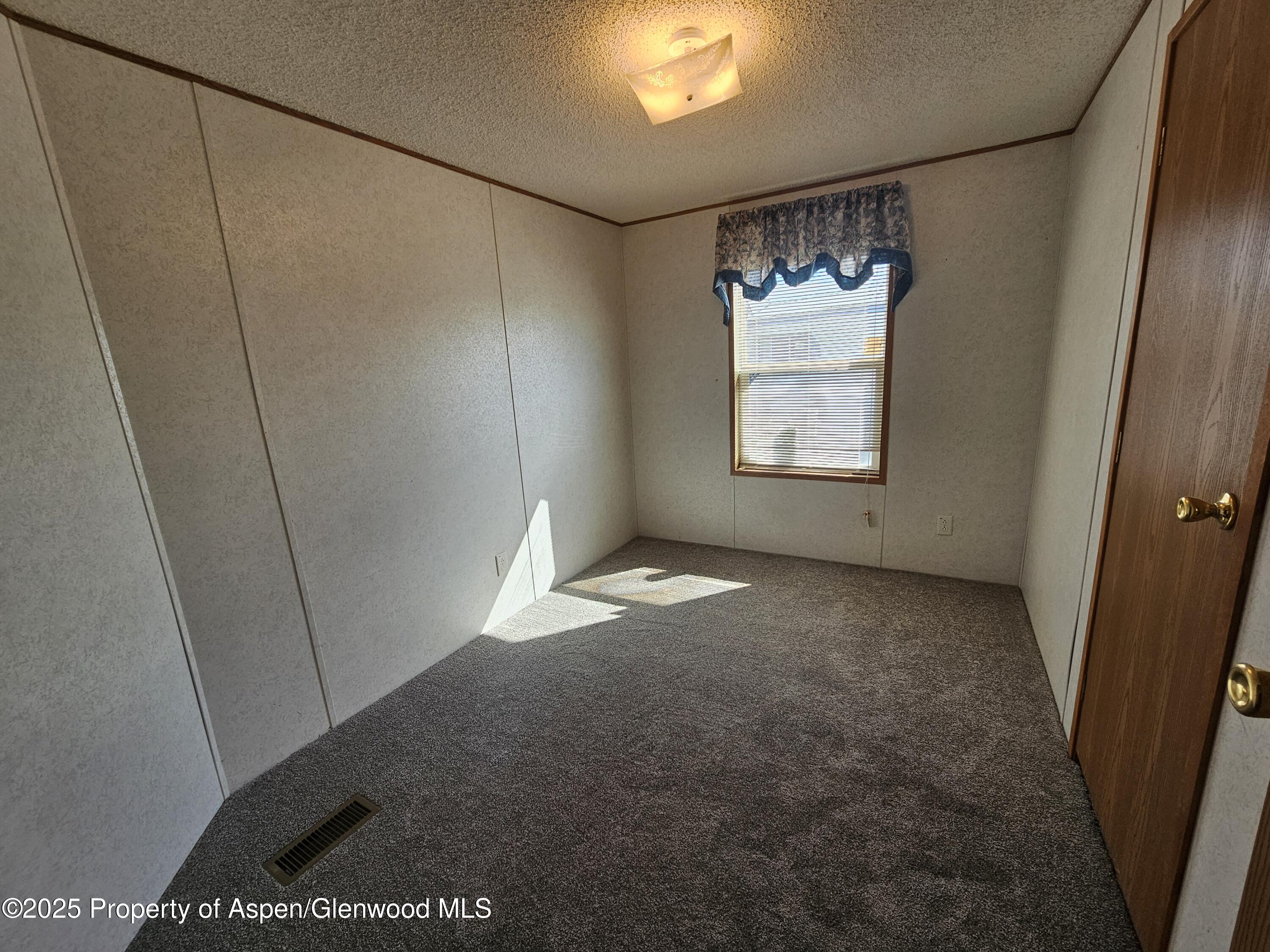 200 West 20th Street, Unit A24 Rifle, CO 81650 - Photo 17 of 20 20251015_114231