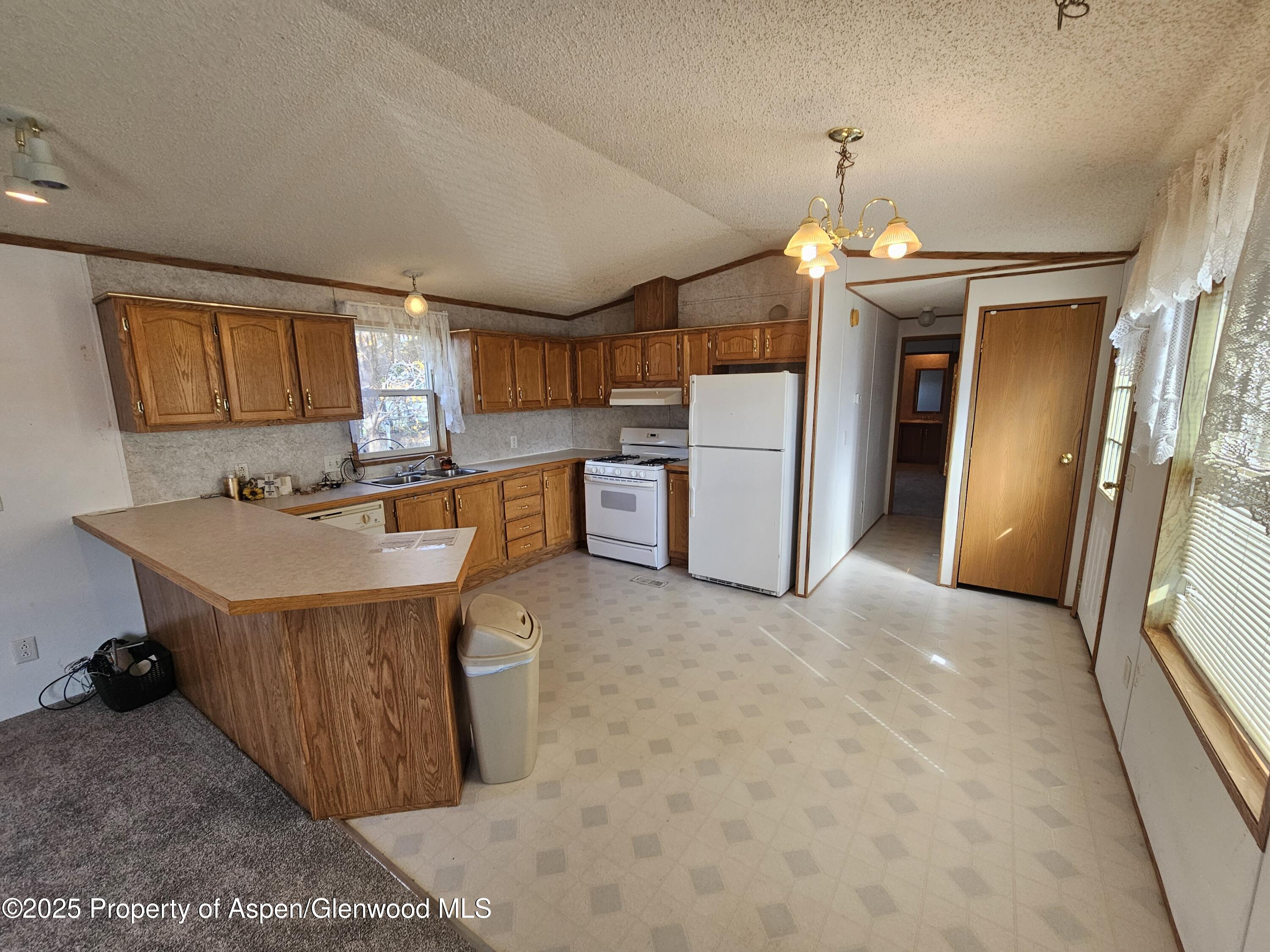 200 West 20th Street, Unit A24 Rifle, CO 81650 - Photo 5 of 20 20251015_113829