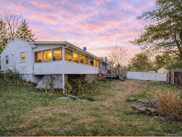 $279,999 | 23 Westwood Drive, Newburgh, NY 12550