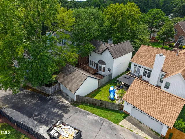 $585,000 | 107 Ethans Glen Court, Cary, NC 27513