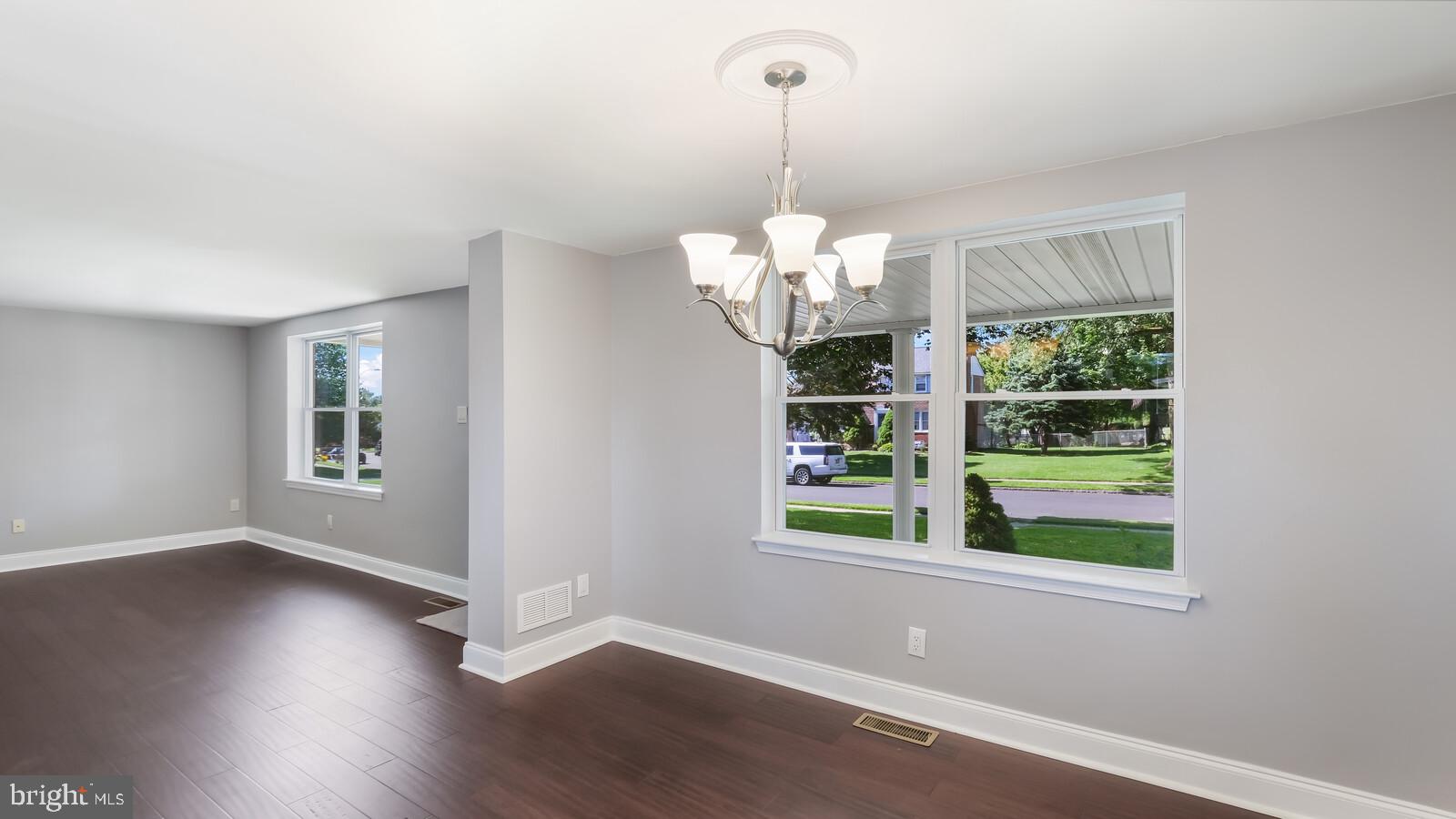 509 Scenic Road Springfield, PA 19064 - Photo 17 of 31 Dining area