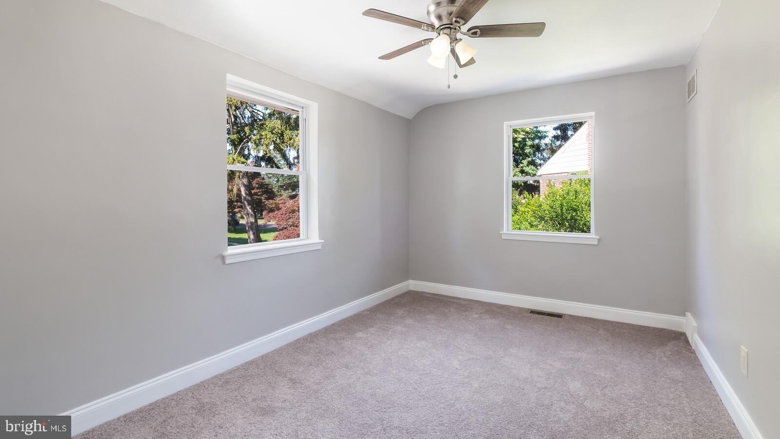 509 Scenic Road Springfield, PA 19064 - Photo 24 of 31 Second bedroom