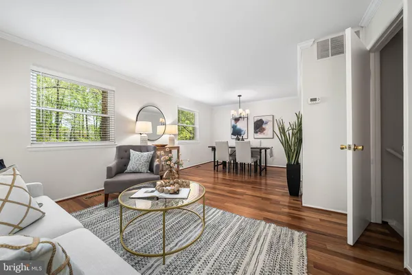 $588,830 | 9612 Lindenbrook Street, Fairfax, VA 22031