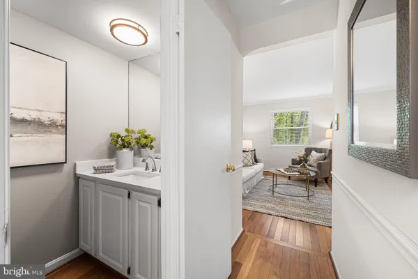 $588,830 | 9612 Lindenbrook Street, Fairfax, VA 22031