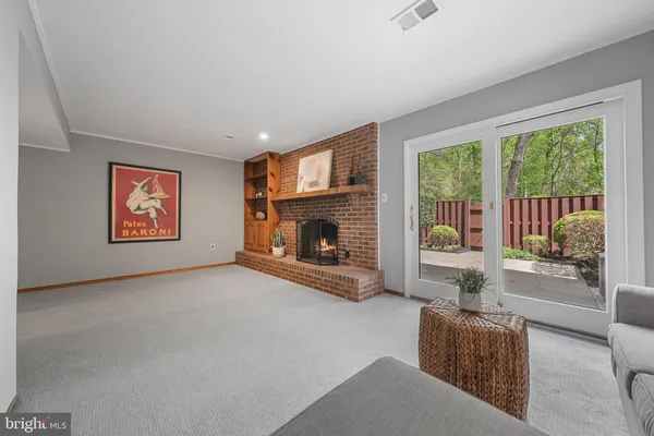 $588,830 | 9612 Lindenbrook Street, Fairfax, VA 22031