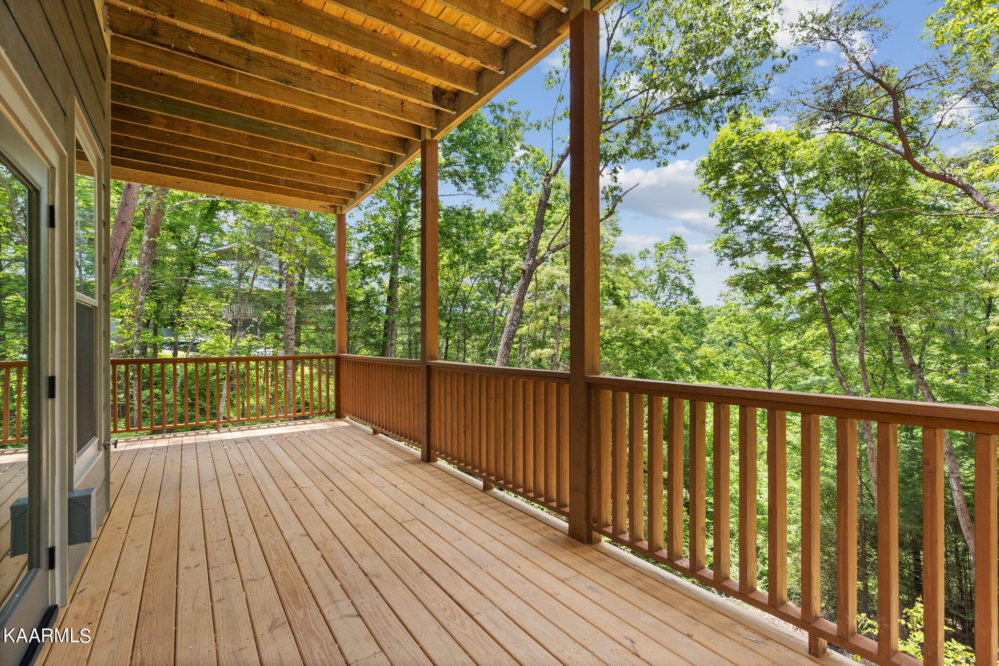 2101 Ridgecrest Loop Lane Sevierville, TN 37876 - Photo 31 of 41 28-web-or-mls-217A2696