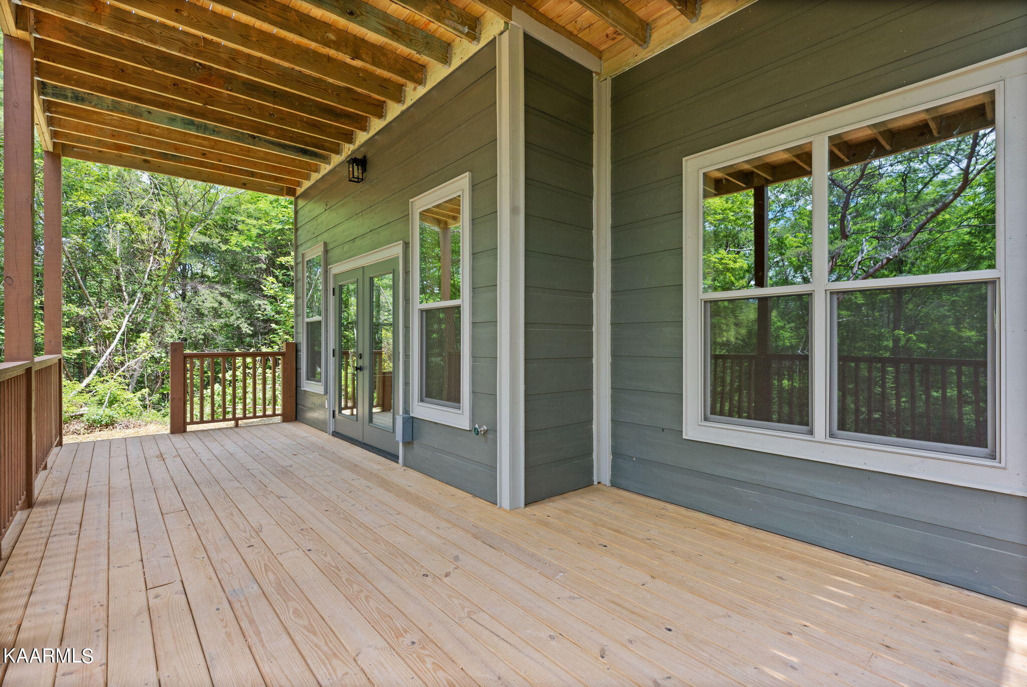 2101 Ridgecrest Loop Lane Sevierville, TN 37876 - Photo 32 of 41 29-web-or-mls-217A2704