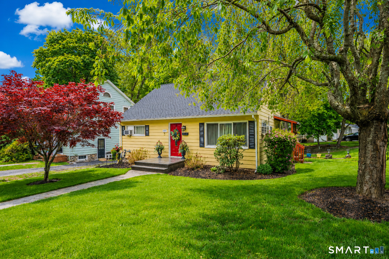 159 Arden Road Waterbury, CT 06708 - Photo 2 of 28