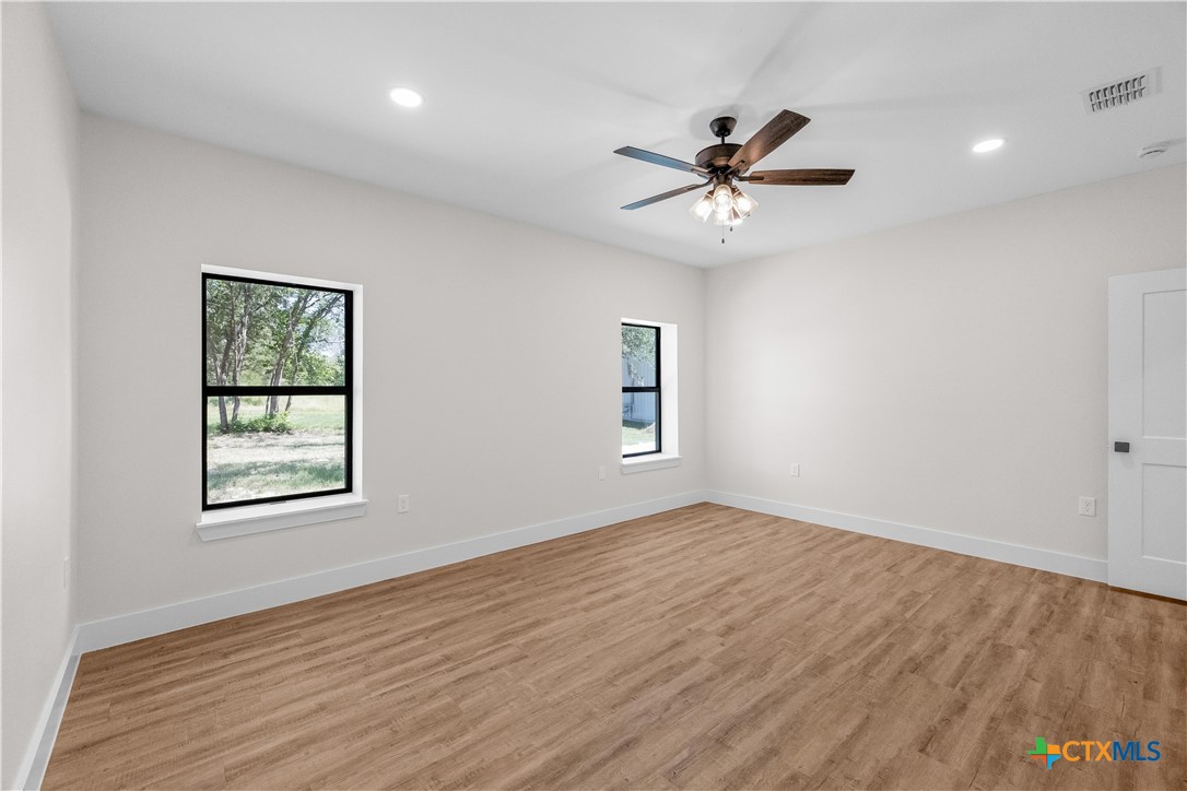37 Chaparral Road Victoria, TX 77905 - Photo 17 of 38 Gallery Image 17