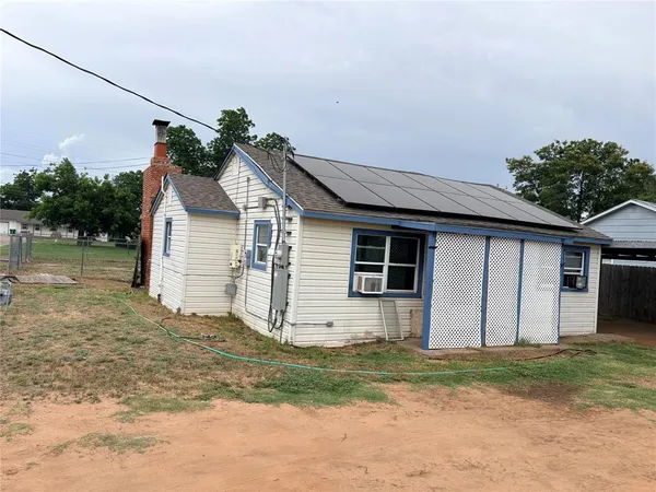 $74,000 | 2603 14th Street, Vernon, TX 76384