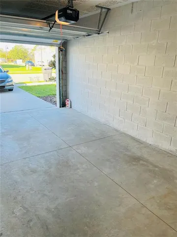 a view of a garage