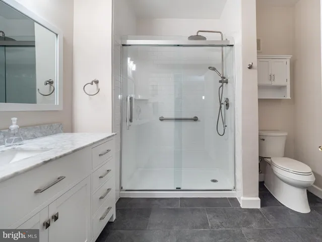 $340,000 | 311 High Gables Drive, Unit 401, Gaithersburg, MD 20878