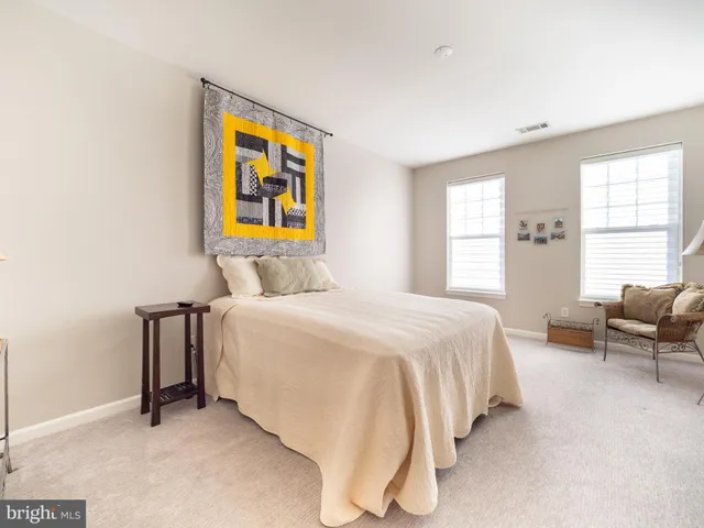 $340,000 | 311 High Gables Drive, Unit 401, Gaithersburg, MD 20878