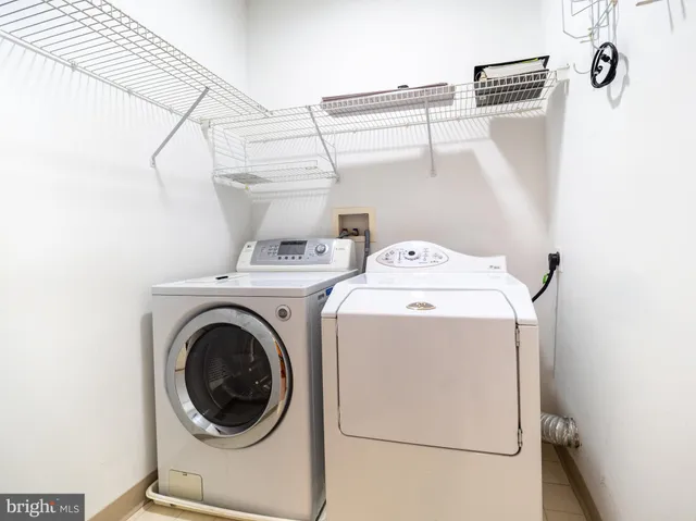 $340,000 | 311 High Gables Drive, Unit 401, Gaithersburg, MD 20878