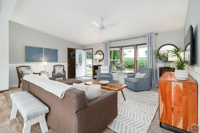 $369,000 | 505 North Carolina Street, Highland, KS 66035