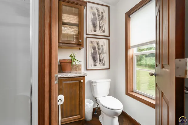 $369,000 | 505 North Carolina Street, Highland, KS 66035