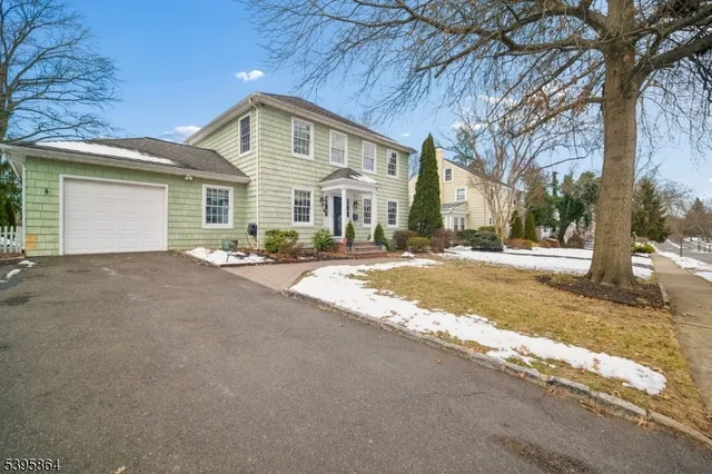 $1,445,000 | 47 Canoe Brook Parkway, Summit, NJ 07901