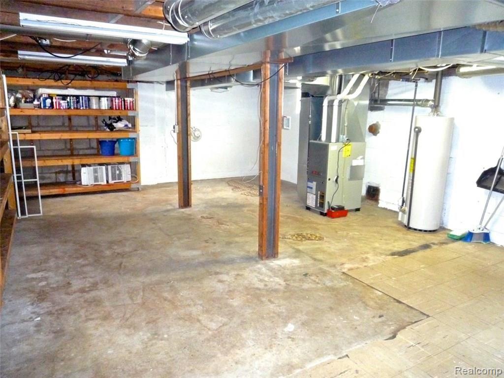 3313 Harvard Road Royal Oak, MI 48073 - Photo 23 of 34