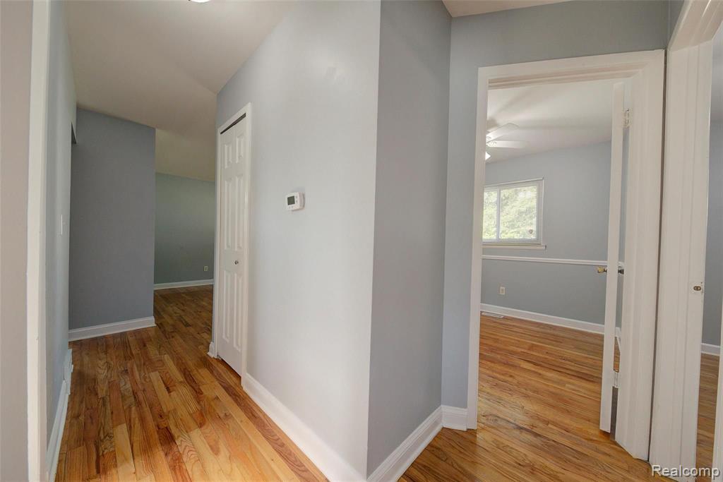 6480 Dillon Road Garden City, MI 48135 - Photo 20 of 45
