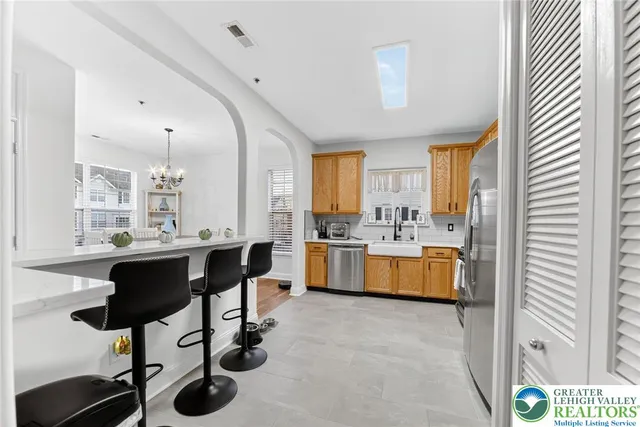 $299,900 | 344 Shannon Street, Phillipsburg, NJ 08865