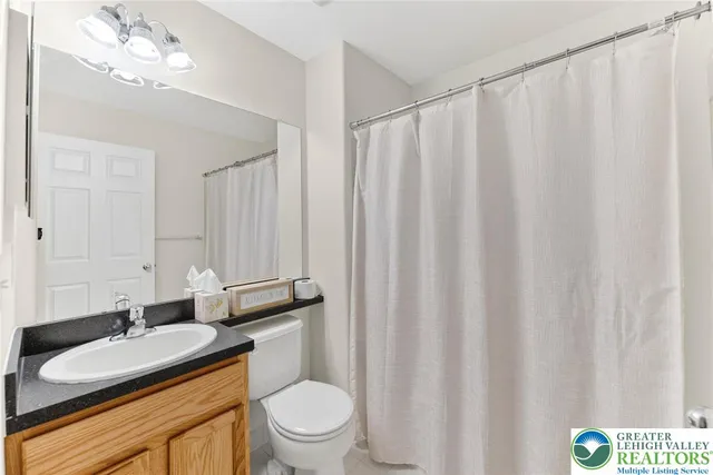 $299,900 | 344 Shannon Street, Phillipsburg, NJ 08865