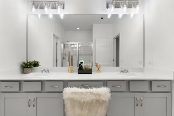 $2,250 | 433 Gaida Loop, Georgetown, TX 78628