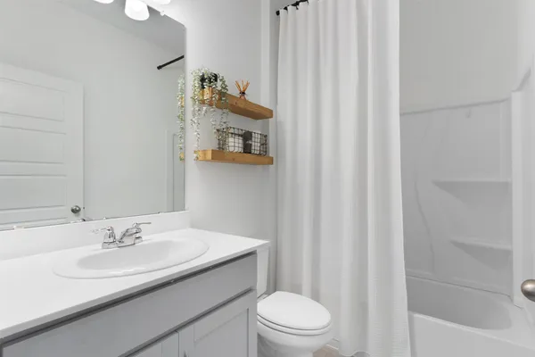 $2,250 | 433 Gaida Loop, Georgetown, TX 78628