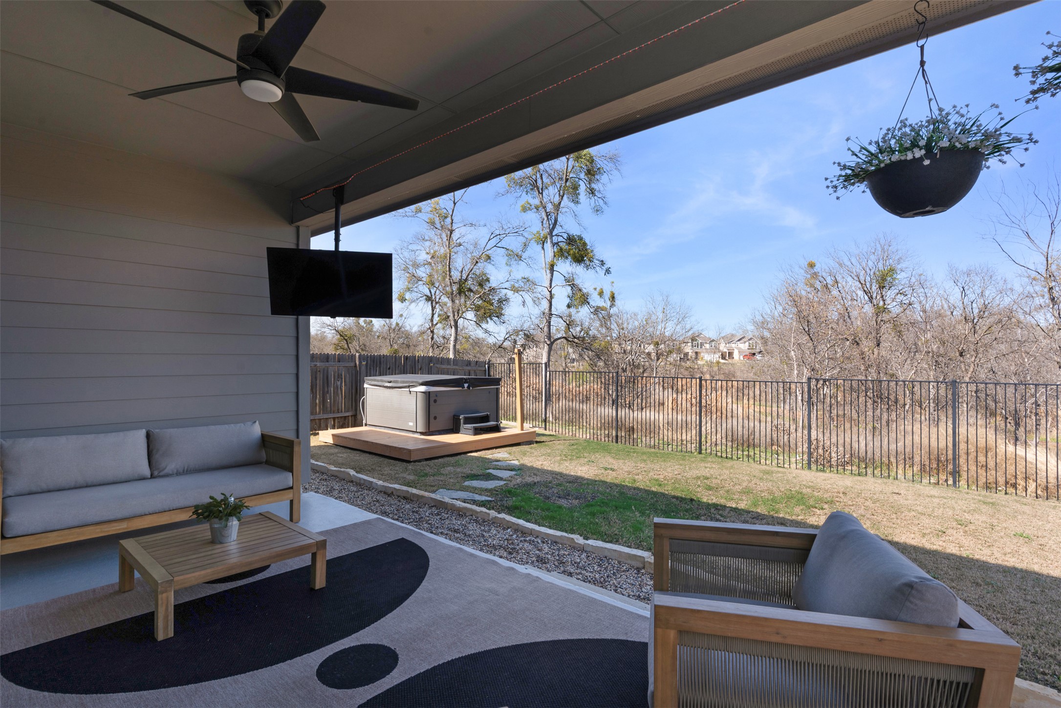 433 Gaida Loop Georgetown, TX 78628 - Photo 30 of 37