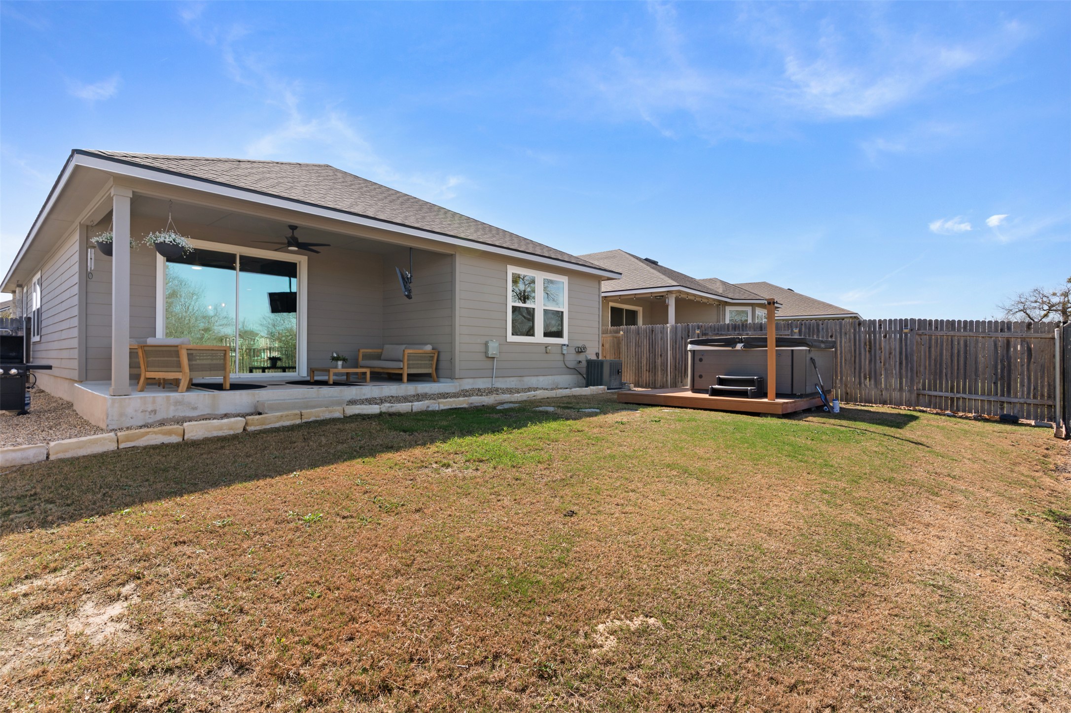 433 Gaida Loop Georgetown, TX 78628 - Photo 33 of 37