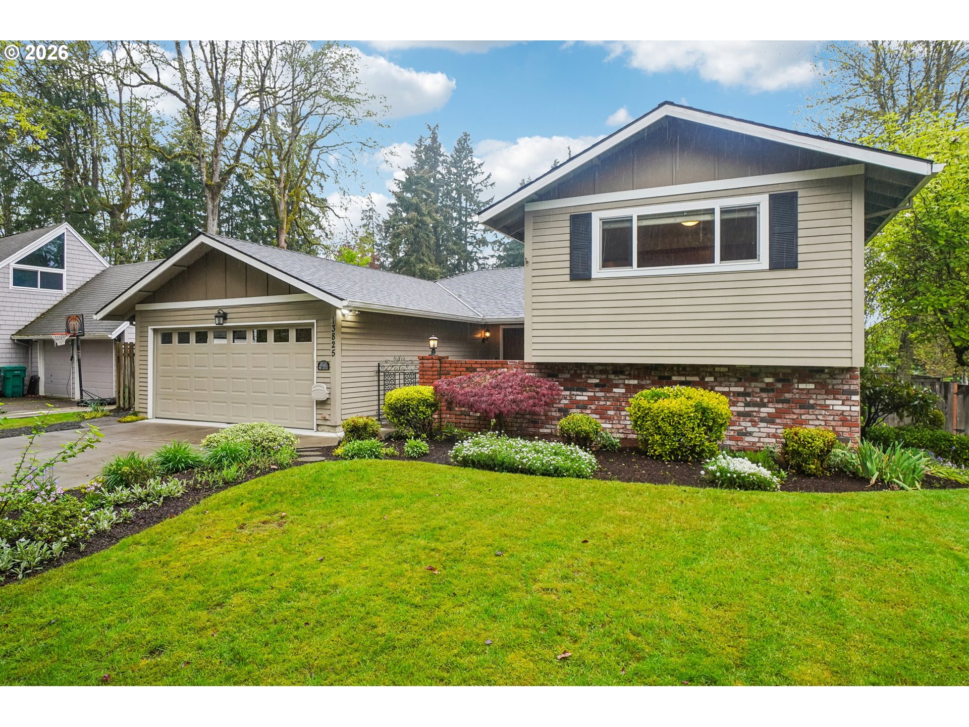 13825 Southwest Hart Road Beaverton, OR 97008 - Photo 2 of 36