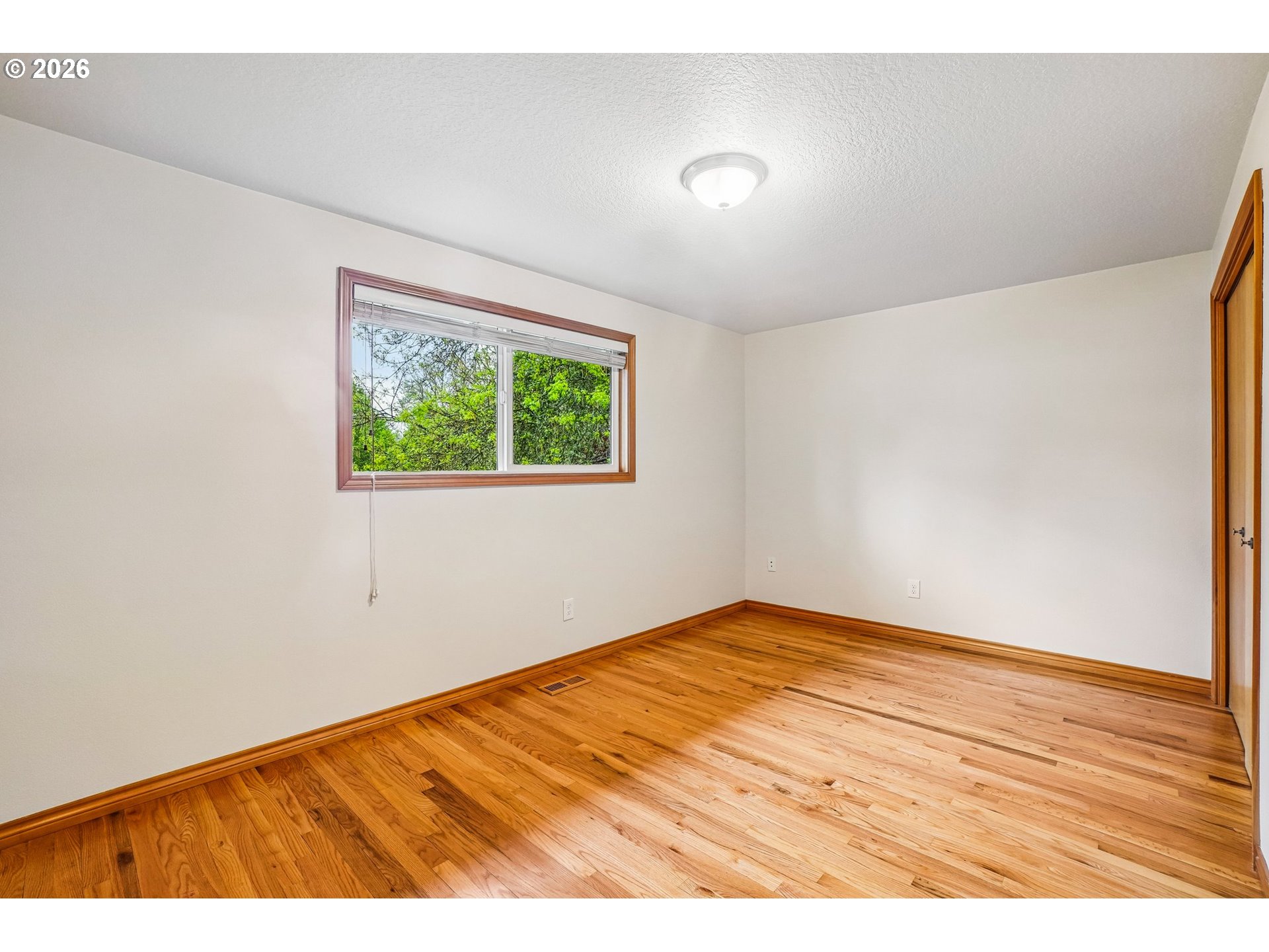 13825 Southwest Hart Road Beaverton, OR 97008 - Photo 28 of 36